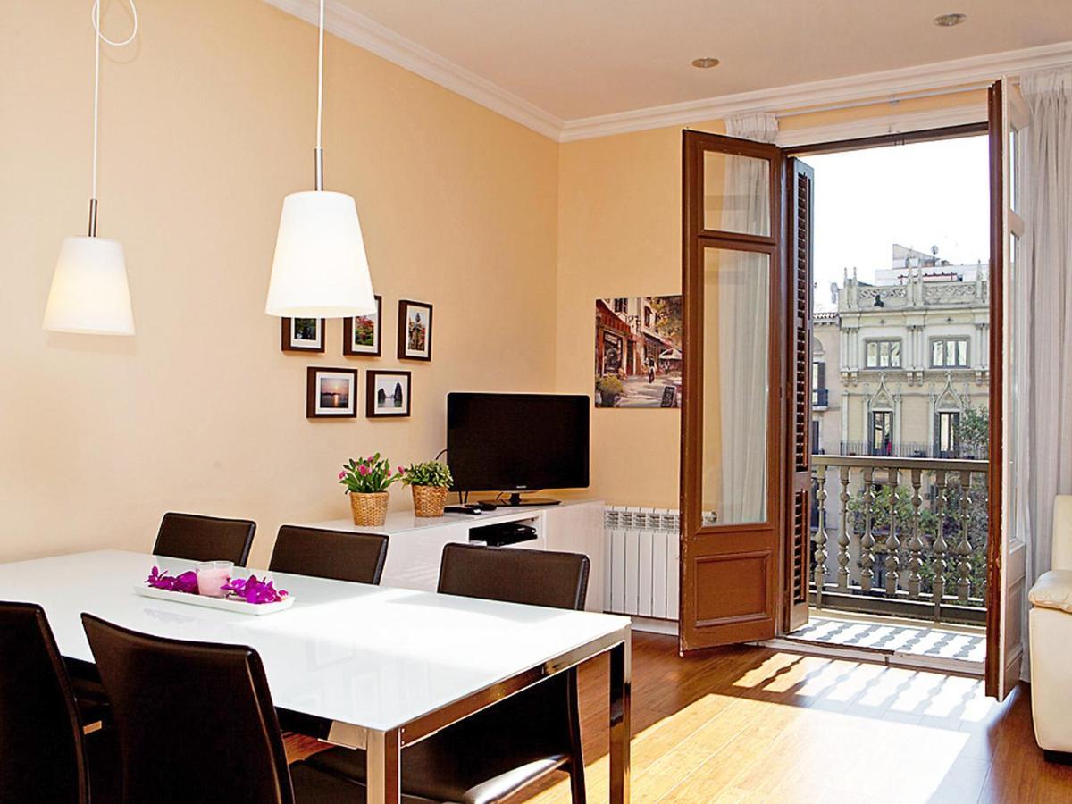 Apartment Eixample Esquerre Gran Via Balmes By Interhome バルセロナ エクステリア 写真